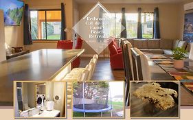 Private Home - Playground, Jumping Mat, Bbq, Darts, Firepit, Gazebo, 4 Smart Tvs, White Cotton Bedding, - The Redwood Cul-De Sac Beach Retreat